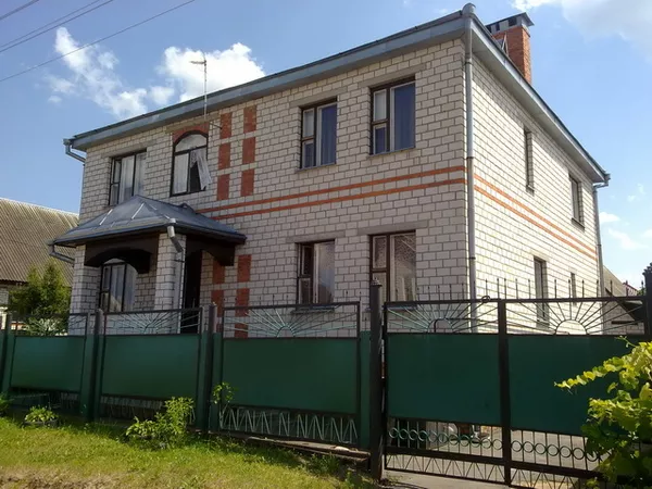 Продается 2-х этажный жилой дом в г. Речица,  Гмельская обл.